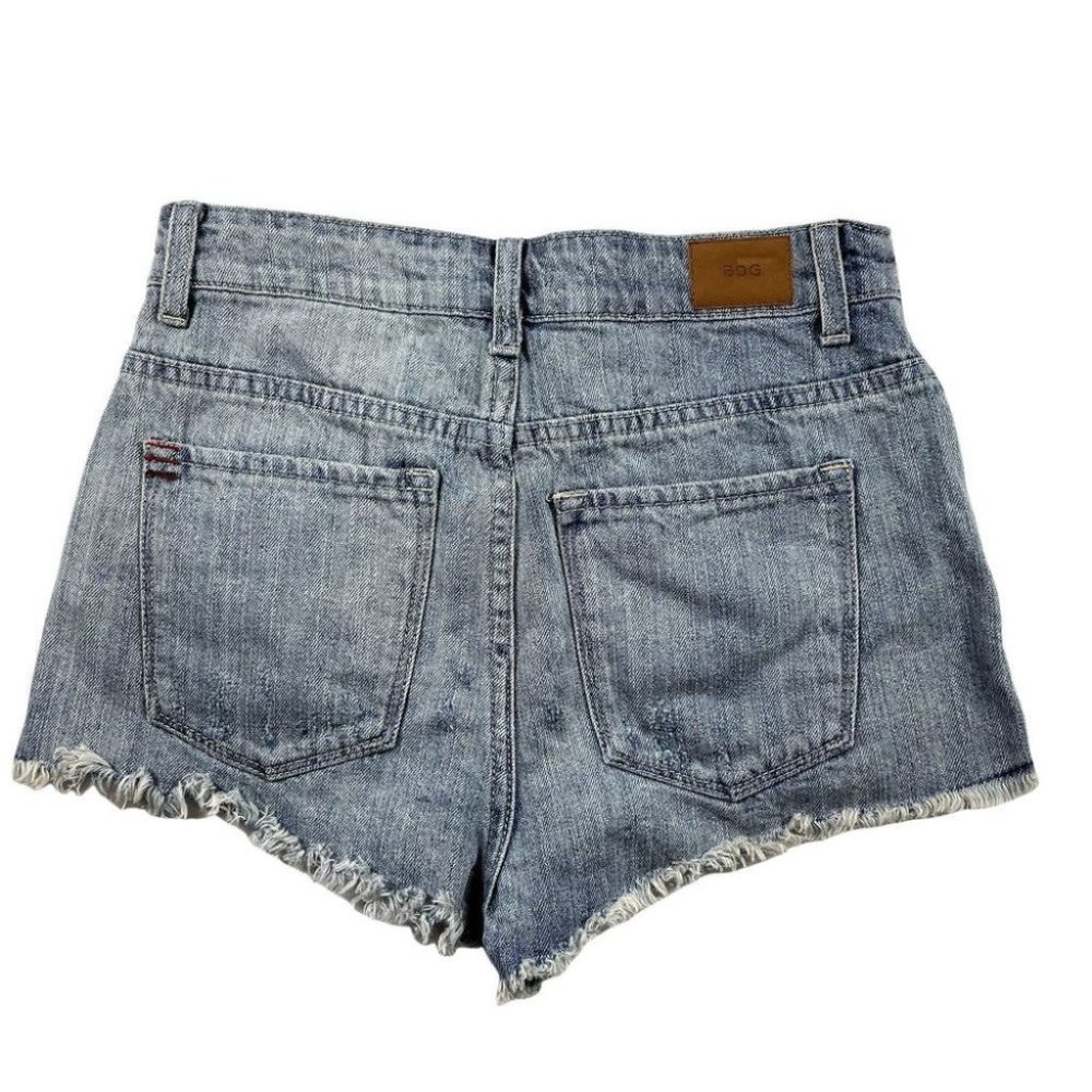 BDG UO high rise dree cheeky camo denim shorts size 27w raw hem 12" rise - Picture 3 of 10